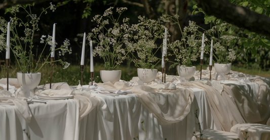Modern Rustic Wedding Table Styling for an Unforgettable Outdoor Celebration