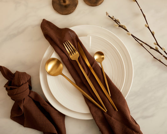 How to Choose the Best Cutlery: A Complete Guide by What a Host Home