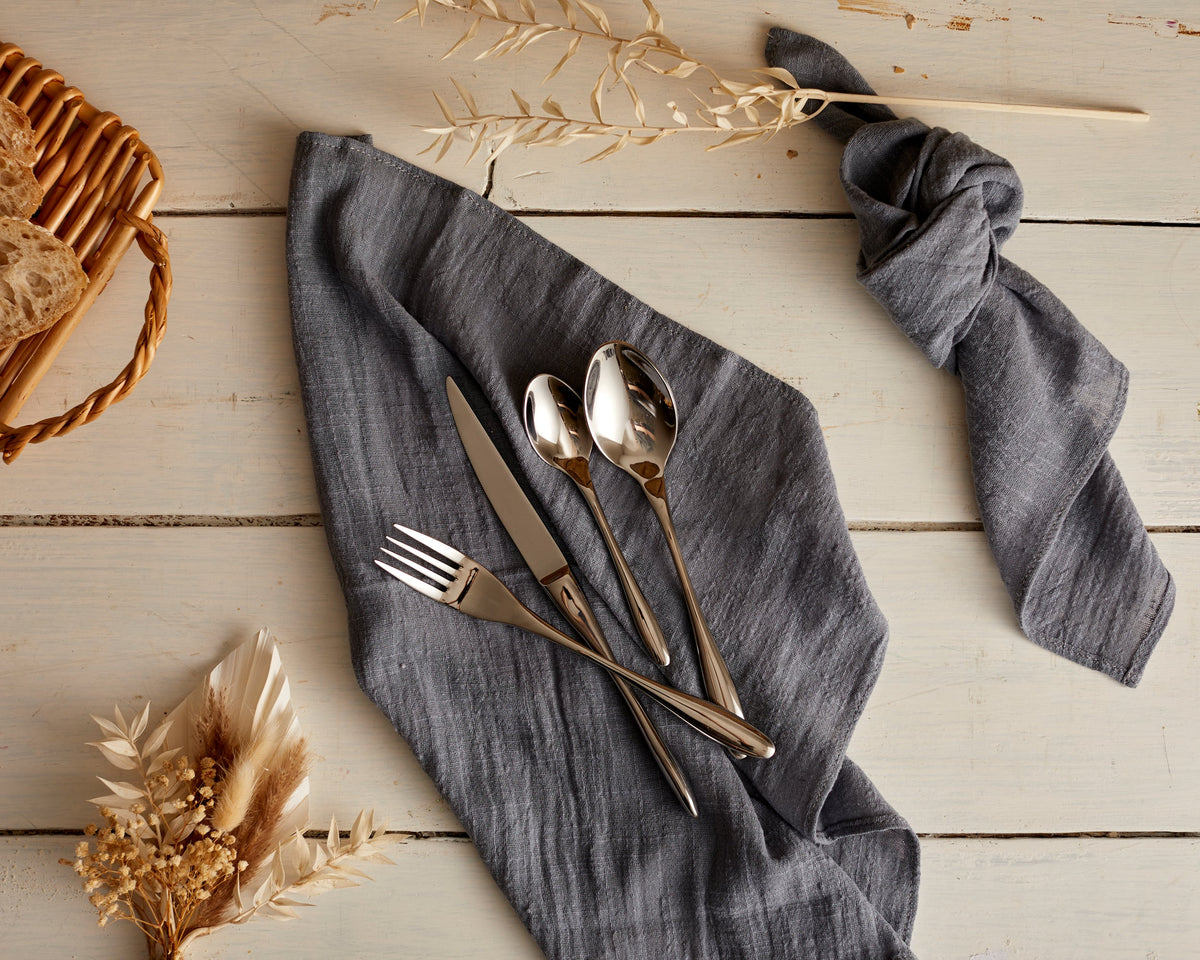 https://whatahost.co.uk/products/cutlery-silver-stainless-steel-milan